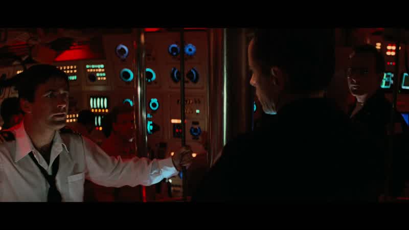 Jones: Conn, sonar