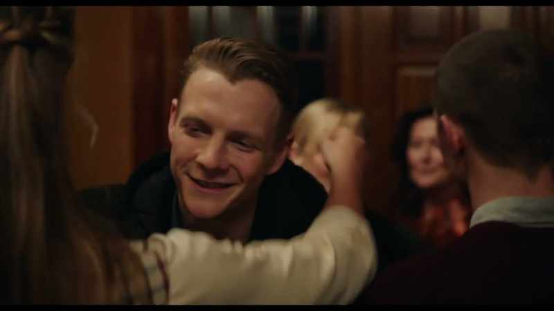 Jovan, take Helen's coat, please. Thank you very much