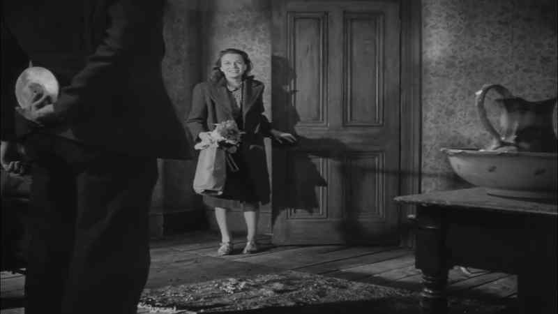 Judy said that she brought me up a gramophone