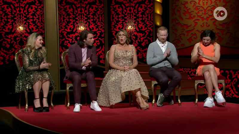 JULIA AND JIMMY: Ooh! (AUDIENCE EXCLAIMS)