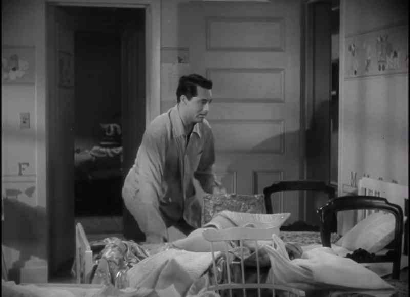 Julie! The baby! It's gone!