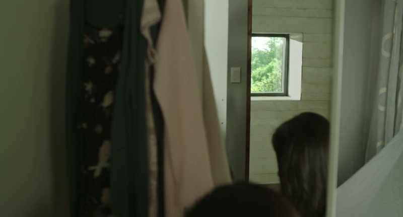 Jun-hee, why were you hiding in here?