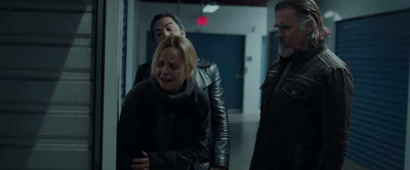 Just breathe. - Oh, my God!
