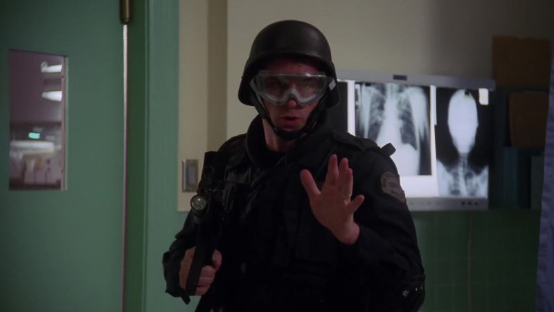 Just keep your hands where I can see them, and you won't get hurt
