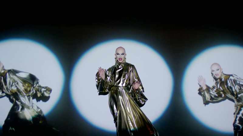 Just like the white-winged dove