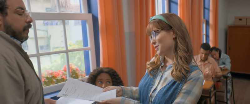 Just one more minute, teacher. - Here's my test, Mr. Carvalho
