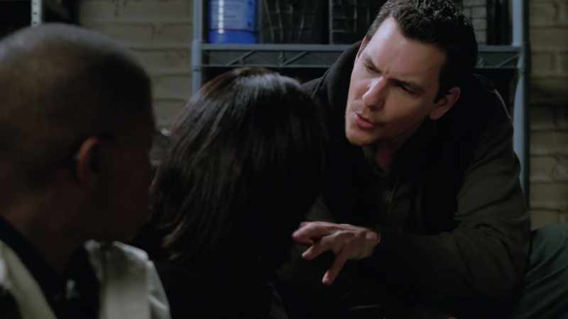 Just stay calm. Oh, Macy, look out!