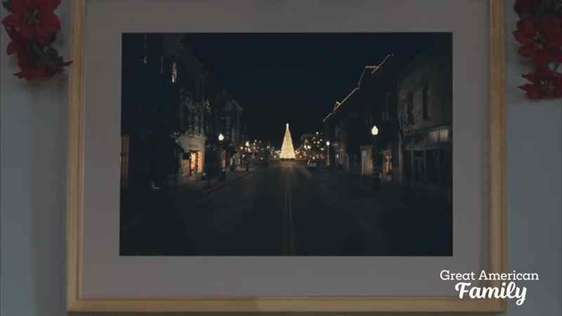 Just ten days 'til Christmas, and