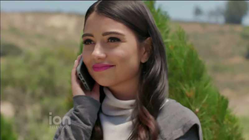 Just thinking about you. - Aw, that'’s so sweet