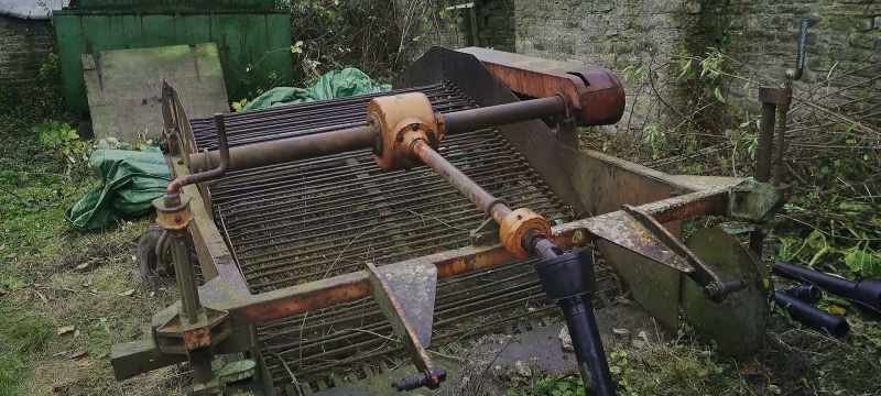 [Kaleb] It's like a rust bucket