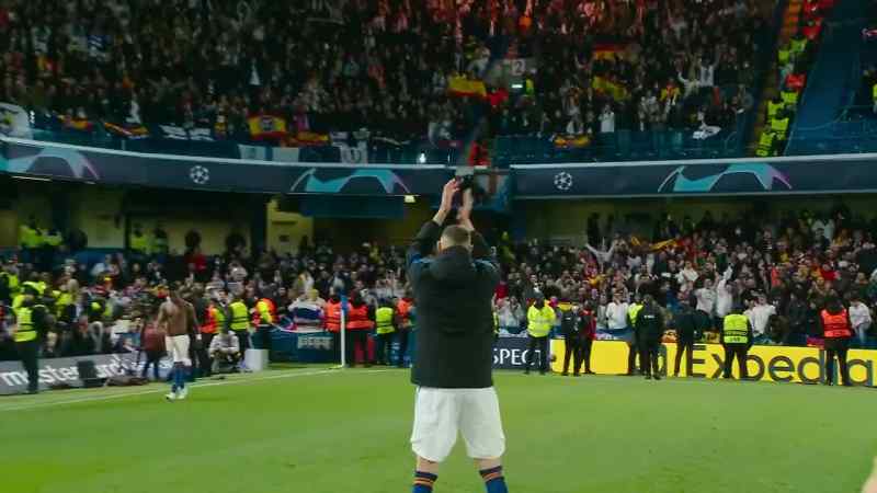 Karim! Karim! Karim Benzema!