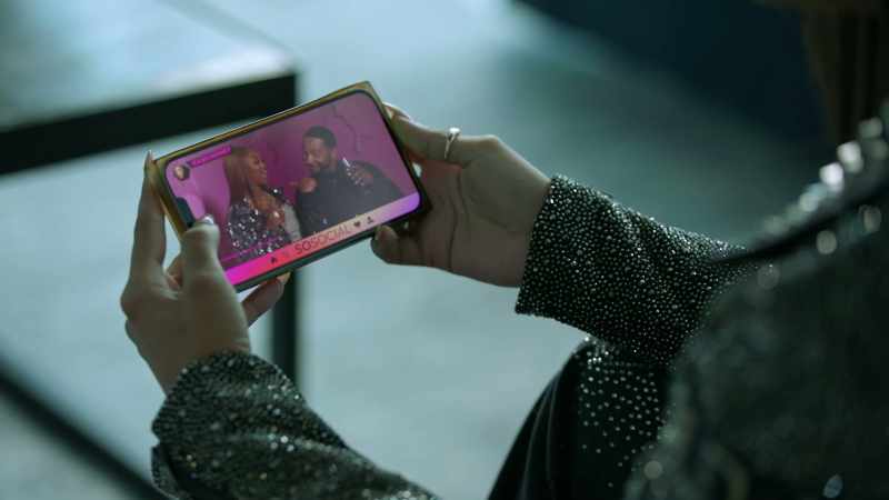 Kash [in video]: What's going on, Kash Kuties?
