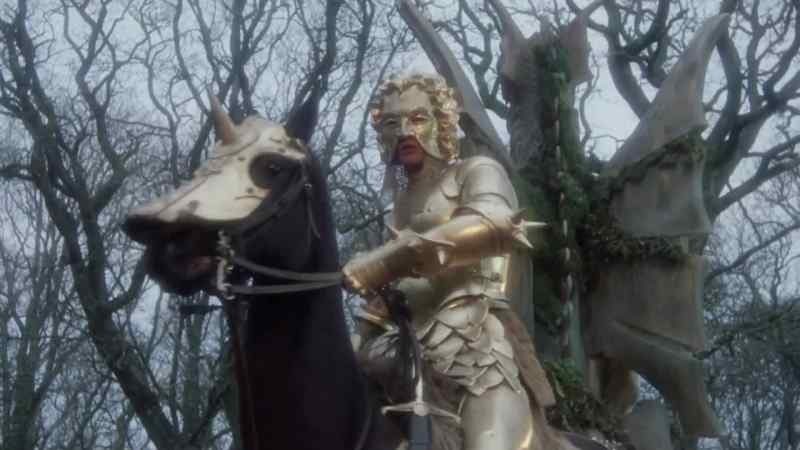 Keep a distance, Mordred