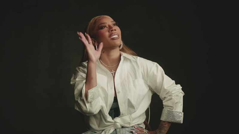 (Keyshia shushing)