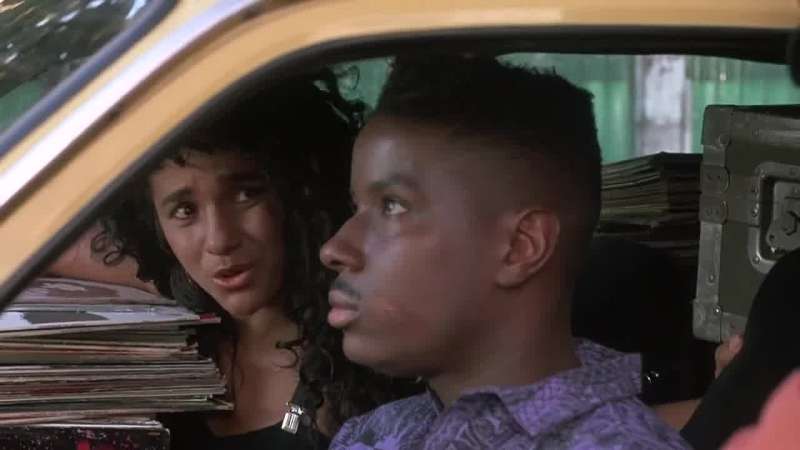 Kick that bitch to the curb and let me ride