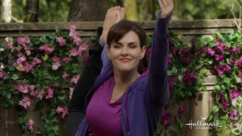 Kick your foot back, reach your heart to the sky
