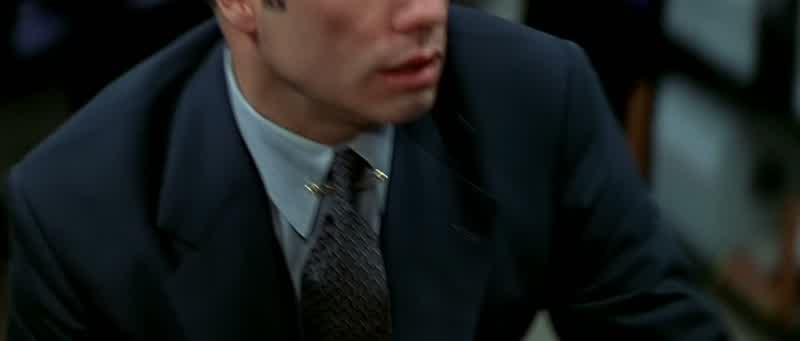 Kimmy. Kim? - Yes, sir? Call the paramedics. Victor Lazarro has had a heart attack. - Oh, God. Rig
