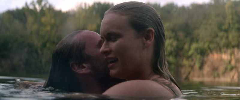 [KISSING]