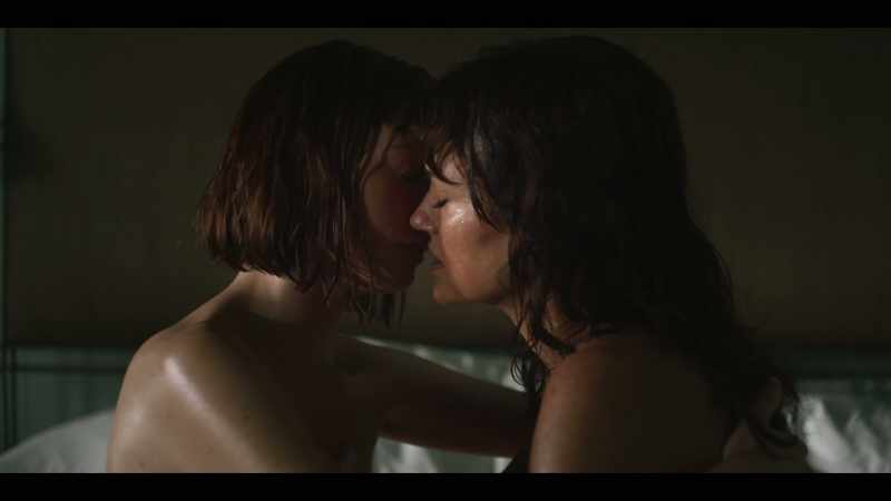 [kissing]