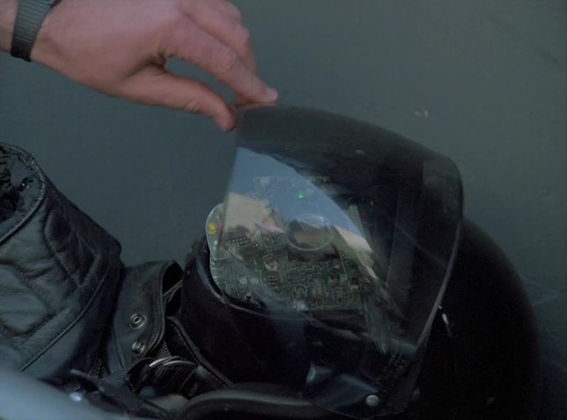 KITT, scan his vitals
