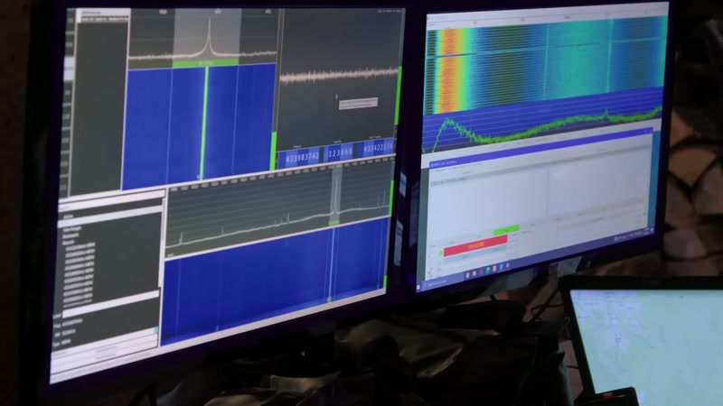 KN4 having a secondary person operating under my station