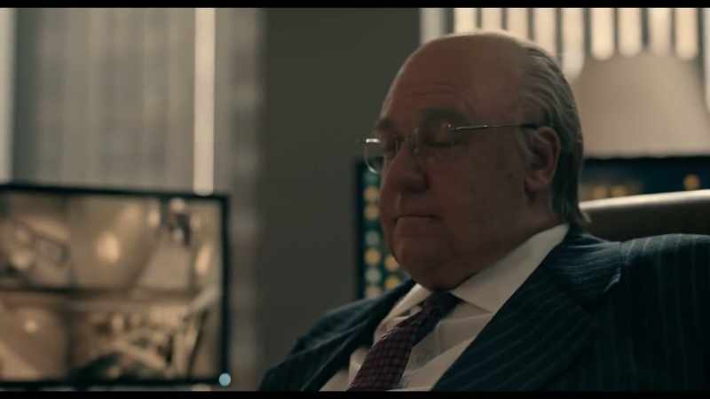 [knock on door] -[Laurie] Roger?