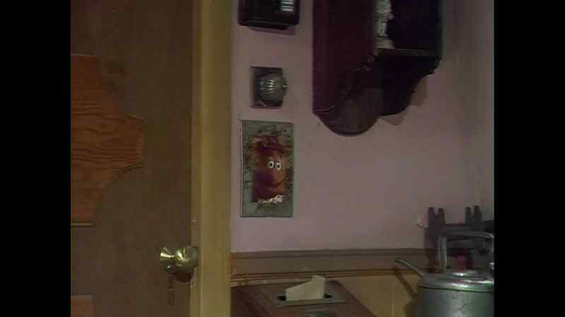 [KNOCK ON DOOR]