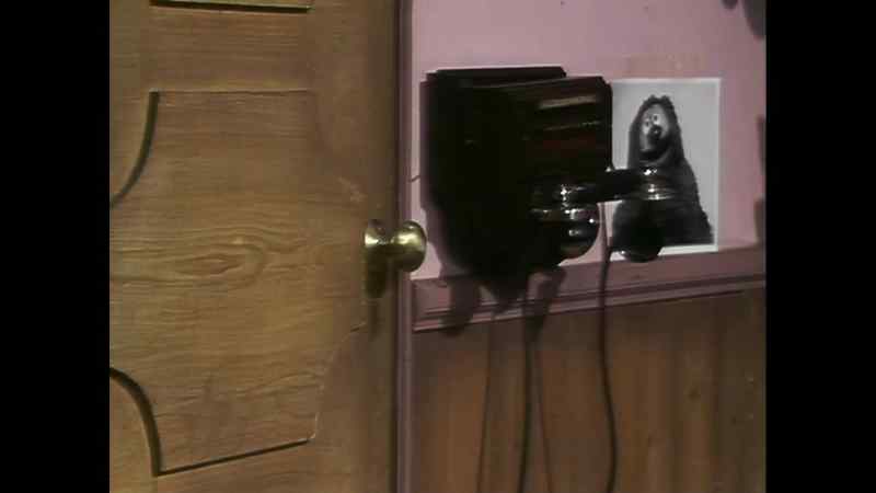 [KNOCK ON DOOR]