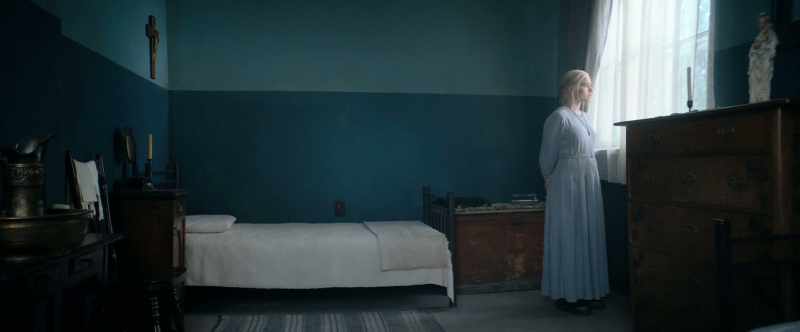 (KNOCK ON DOOR)