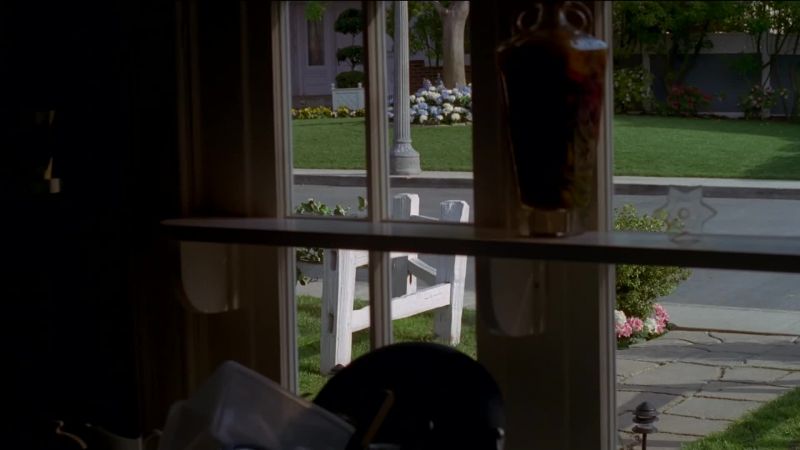 [ KNOCK ON DOOR ]