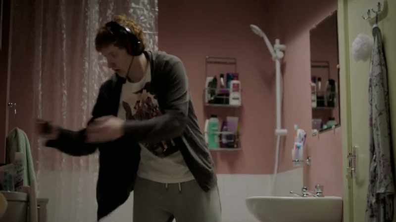 [KNOCKING] Nicky? Nicky!