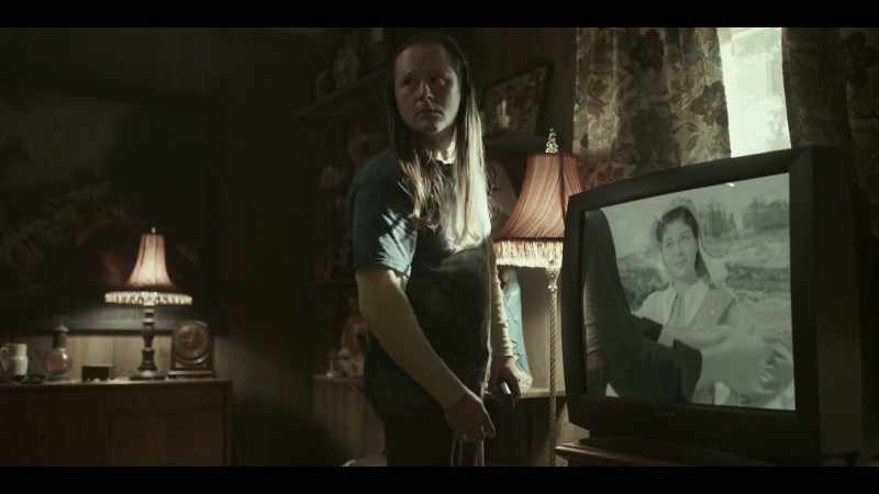 (knocking on door)