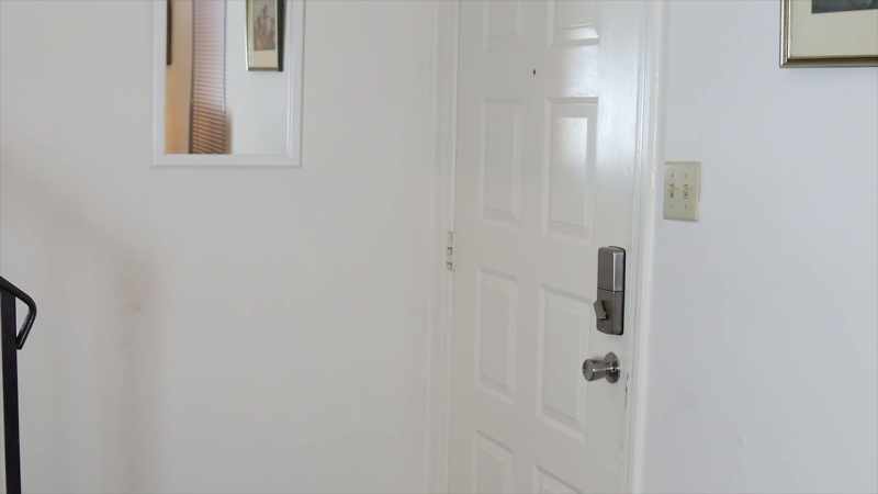 (knocking on the door)