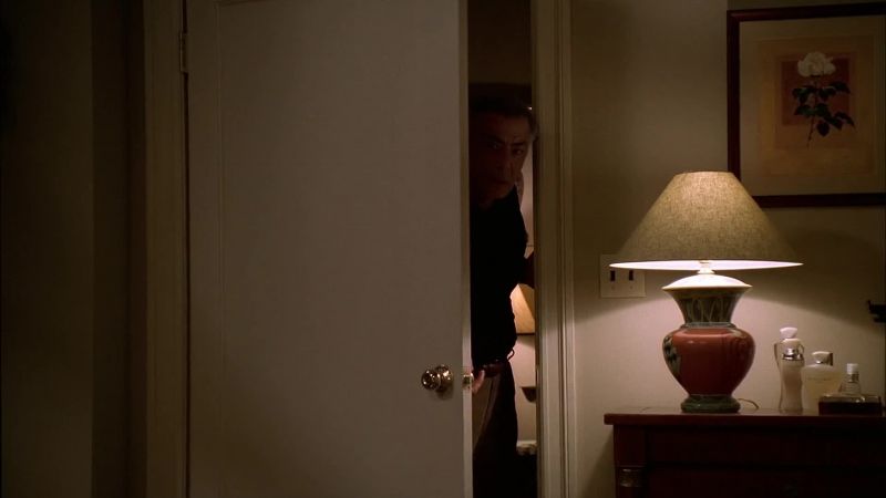 (KNOCKING)