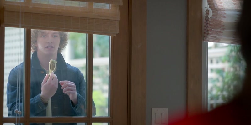 [knocks on door]
