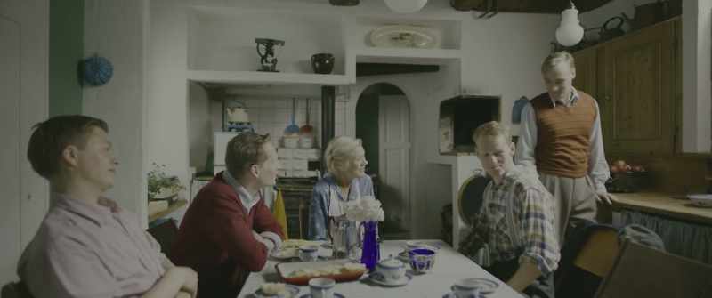 Knud. How's the tooting going?