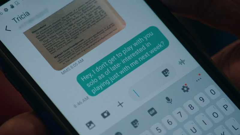 Kor had messaged Tricia to play trivia with him