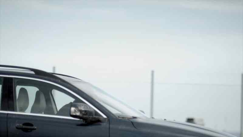 KURT: Gustaf Torstensson's car. - Mm-hm