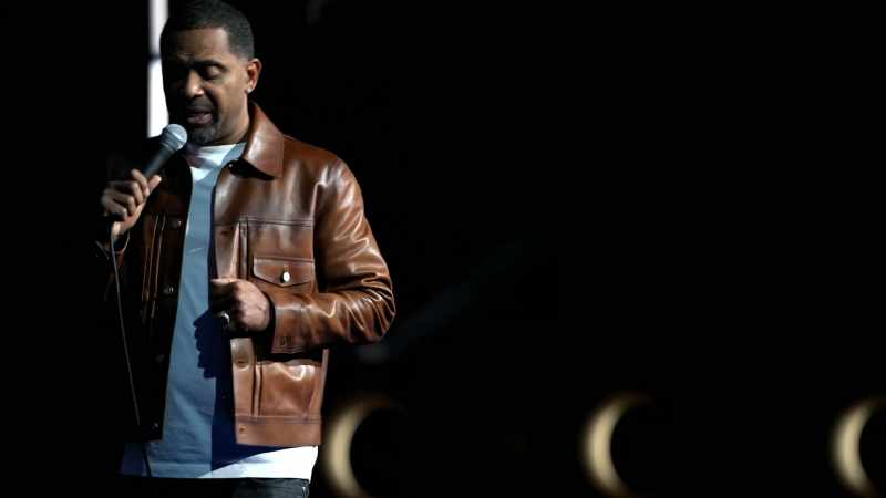 L-am văzut pe fiul lui Magic Johnson, Tamar Braxton… Ăsta, EJ John…