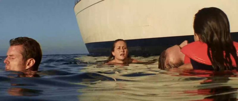 L think l'm gonna go for a little swim