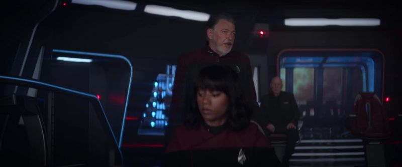 La Forge, change course