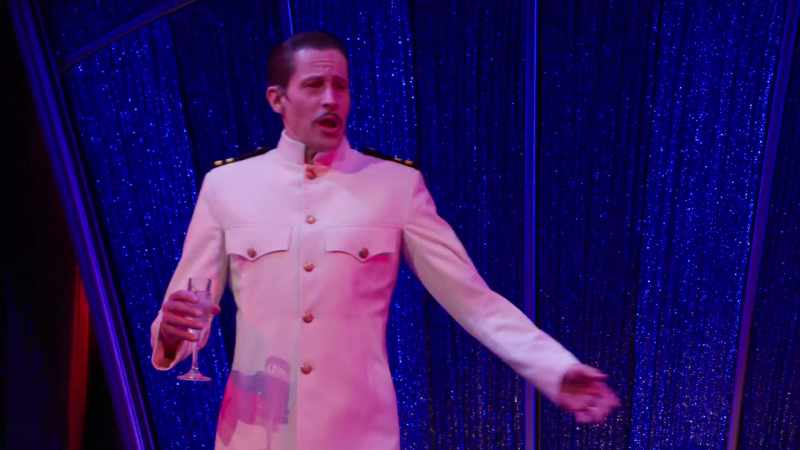 Ladies and gentlemen! Miss sweeney's service is about to begin