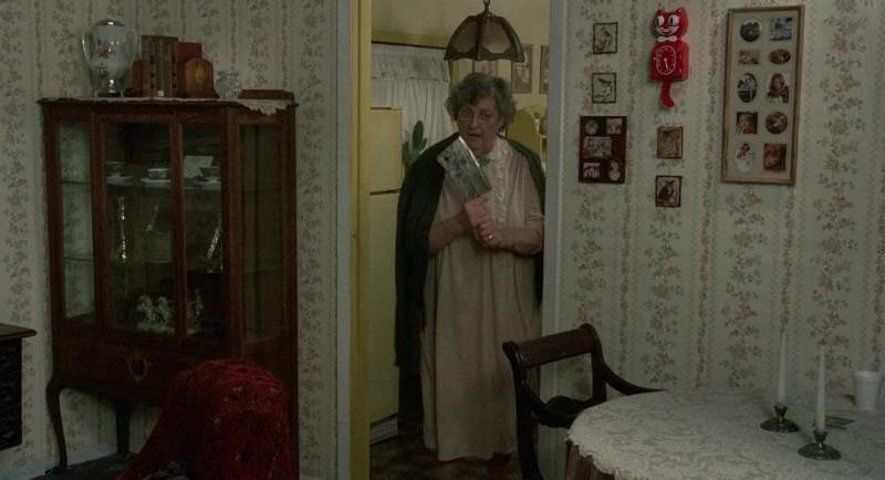 Lady Pounding
