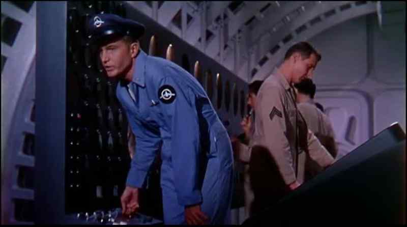 Landing crew ready to make fast. All stations manned