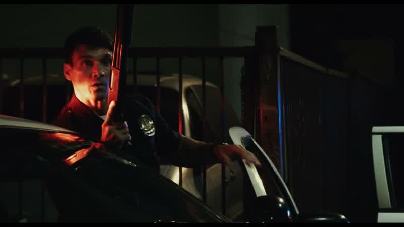 LAPD! Drop the guns! Drop them! Curbside gang, putos! Fuck you!