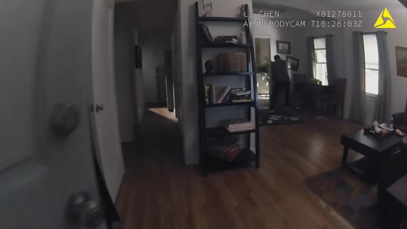 LAPD! I'm coming in!