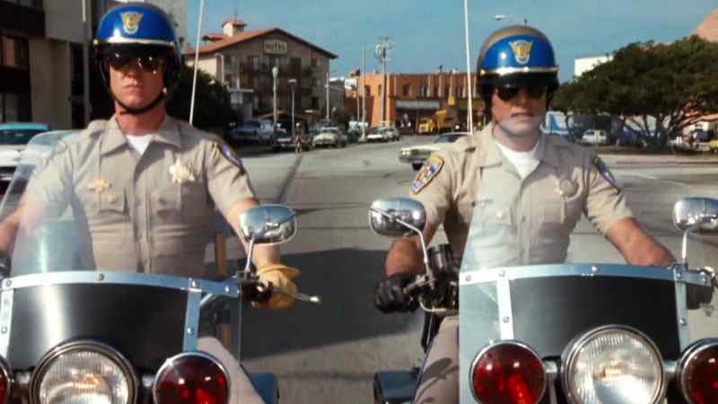 'LAPD reports a possible 211 suspect.'