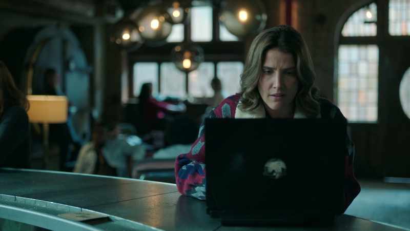 [ Laptop beeps ]
