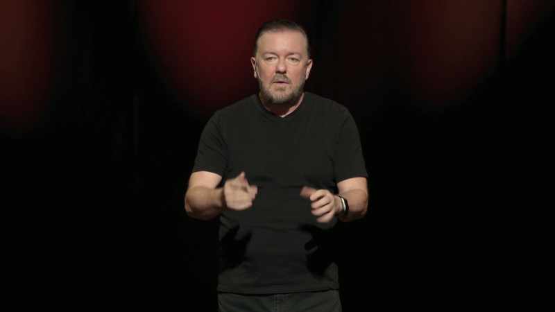 Я подумал: «Блин, я ничего не хочу... О, треники!»