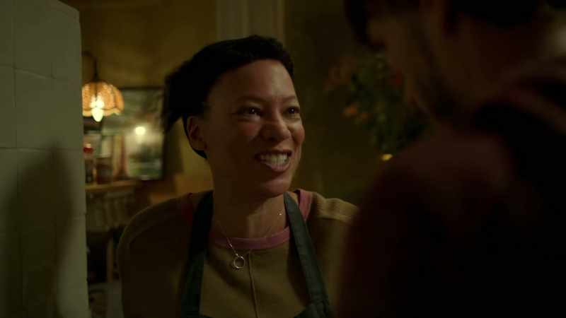 [laughs] Her name's Sheila! Oh my God!